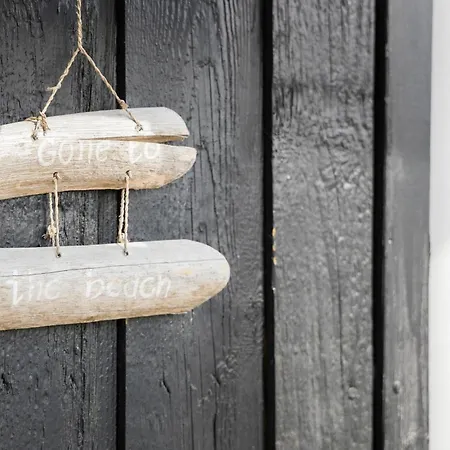 Сasa de vacaciones 3 Bedroom Lovely In