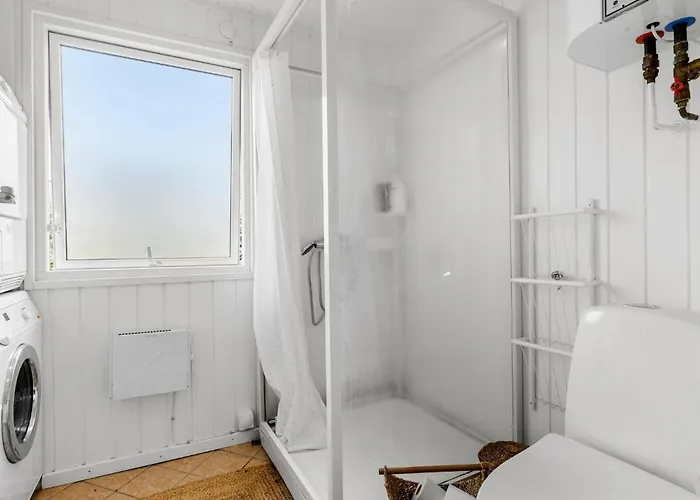 Сasa de vacaciones 3 Bedroom Lovely In Otterup