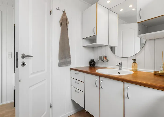 Сasa de vacaciones 3 Bedroom Lovely In